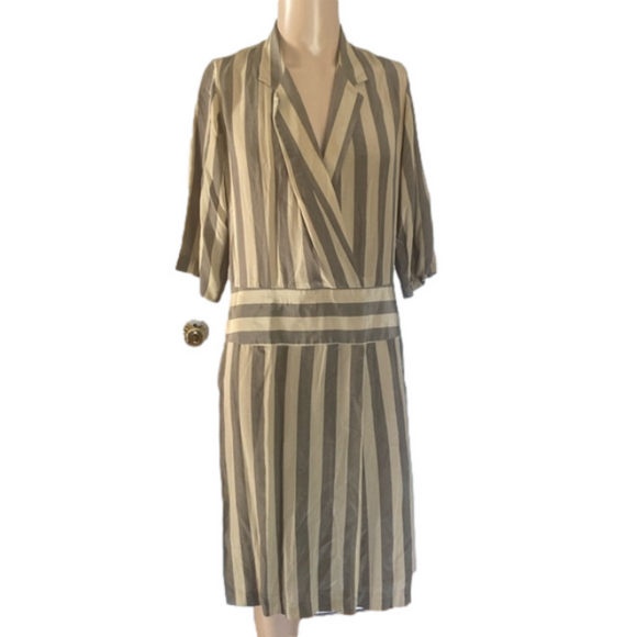 Carole Little Dresses & Skirts - Carole Little for St. Tropez west vintage silk dress
